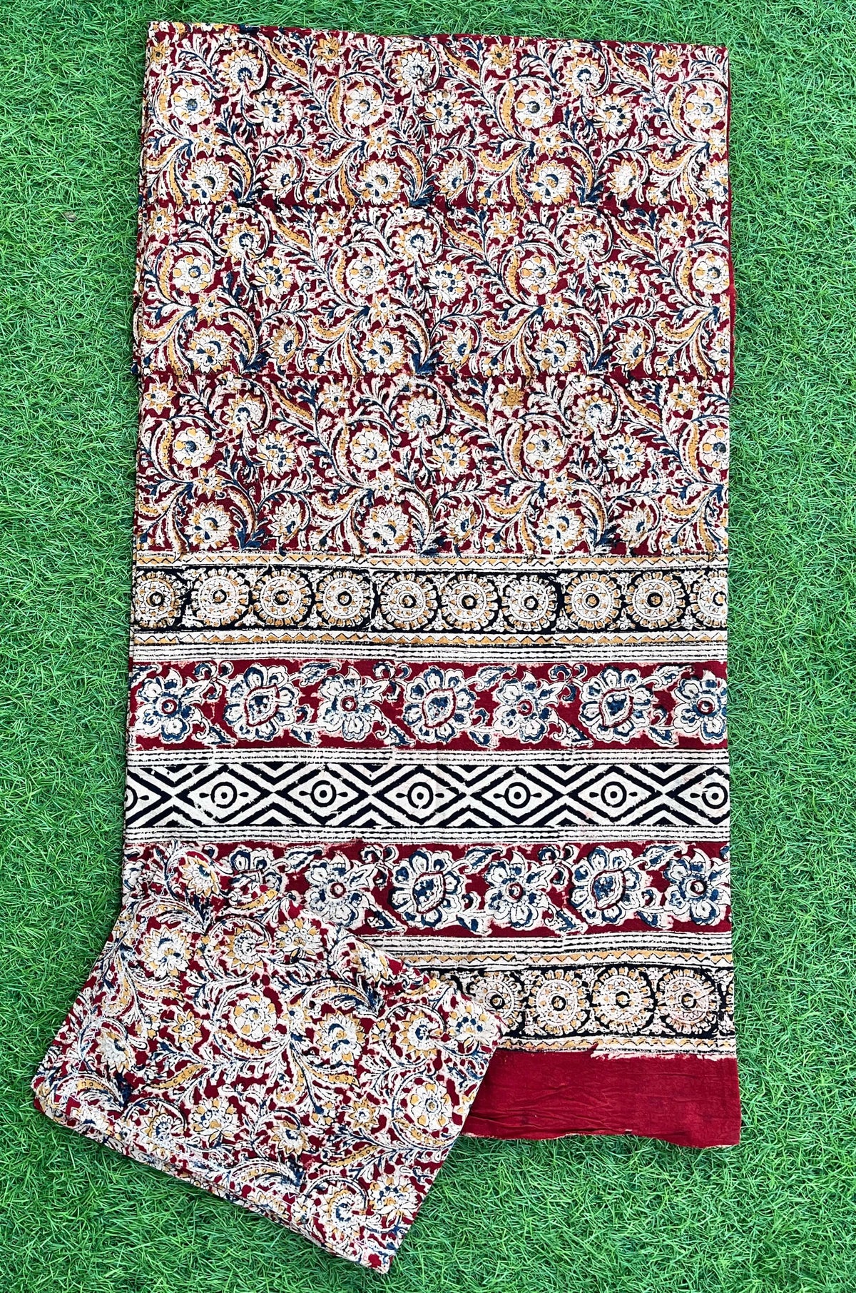 Kalamkari Block Printed Cotton Bed Cover with Pillow Covers - KBS022(90*108)