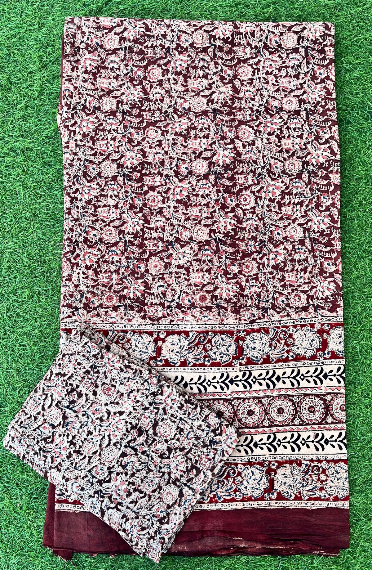 Kalamkari Block Printed Cotton Bed Cover with Pillow Covers - KBS010(90*108)