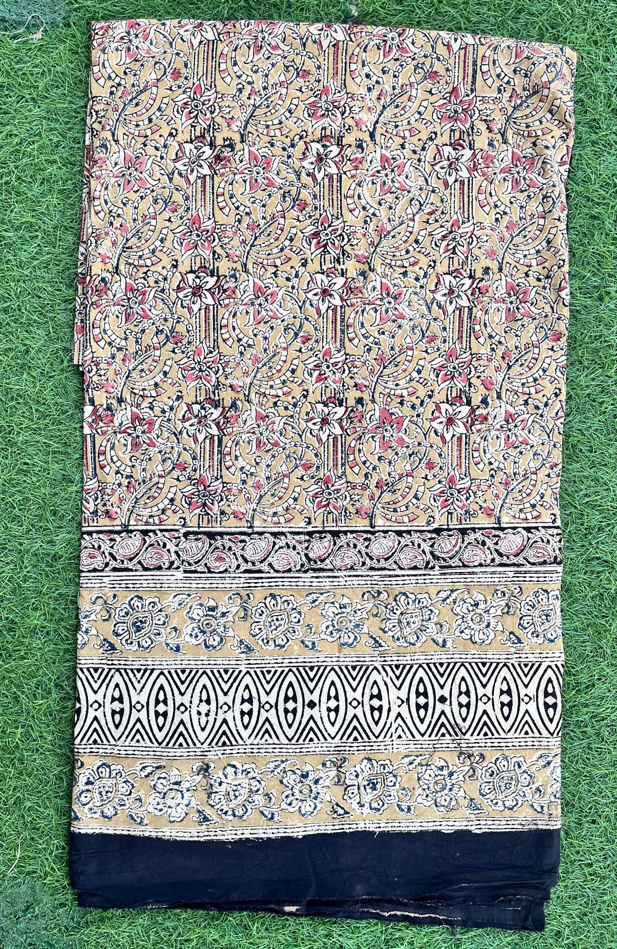 Kalamkari Block Printed Cotton Bed Cover with Pillow Covers - KBS013(90*108)
