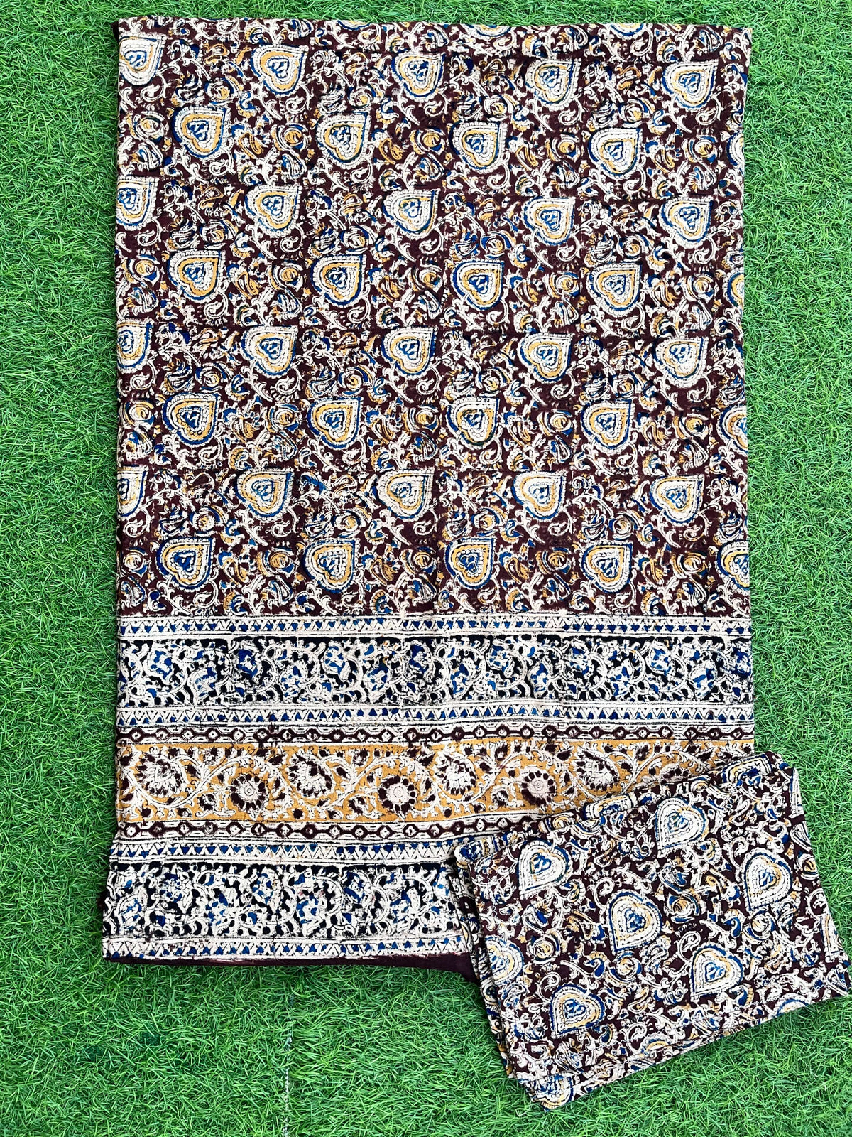 Kalamkari Block Printed Cotton Bed Cover with Pillow Covers - KBS024(108*108)